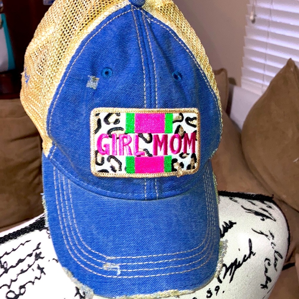 Girl MAMA hat
